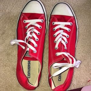 chuck taylor converse